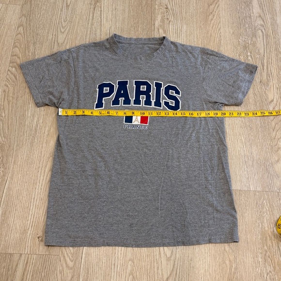 Paris France Tourist Graphic Short Sleeve T-Shirt Size Medium - Picture 3 of 5